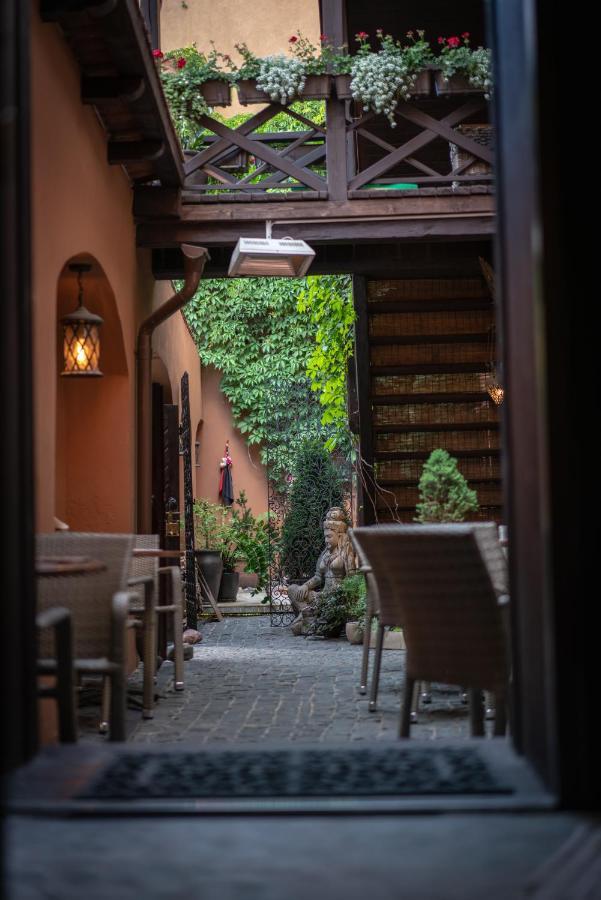 Bed and Breakfast Mai Ram Yoga House Вильнюс Экстерьер фото