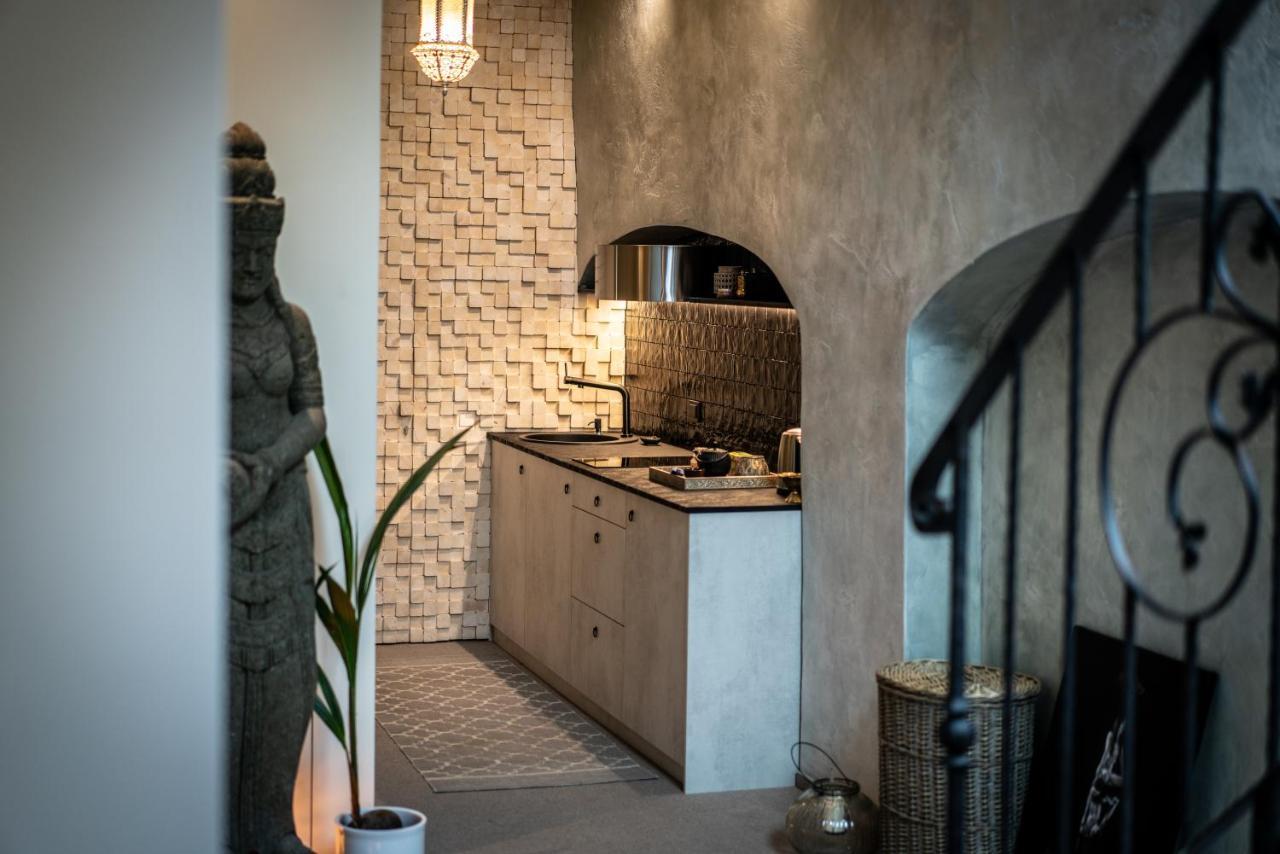 Bed and Breakfast Mai Ram Yoga House Вильнюс Экстерьер фото