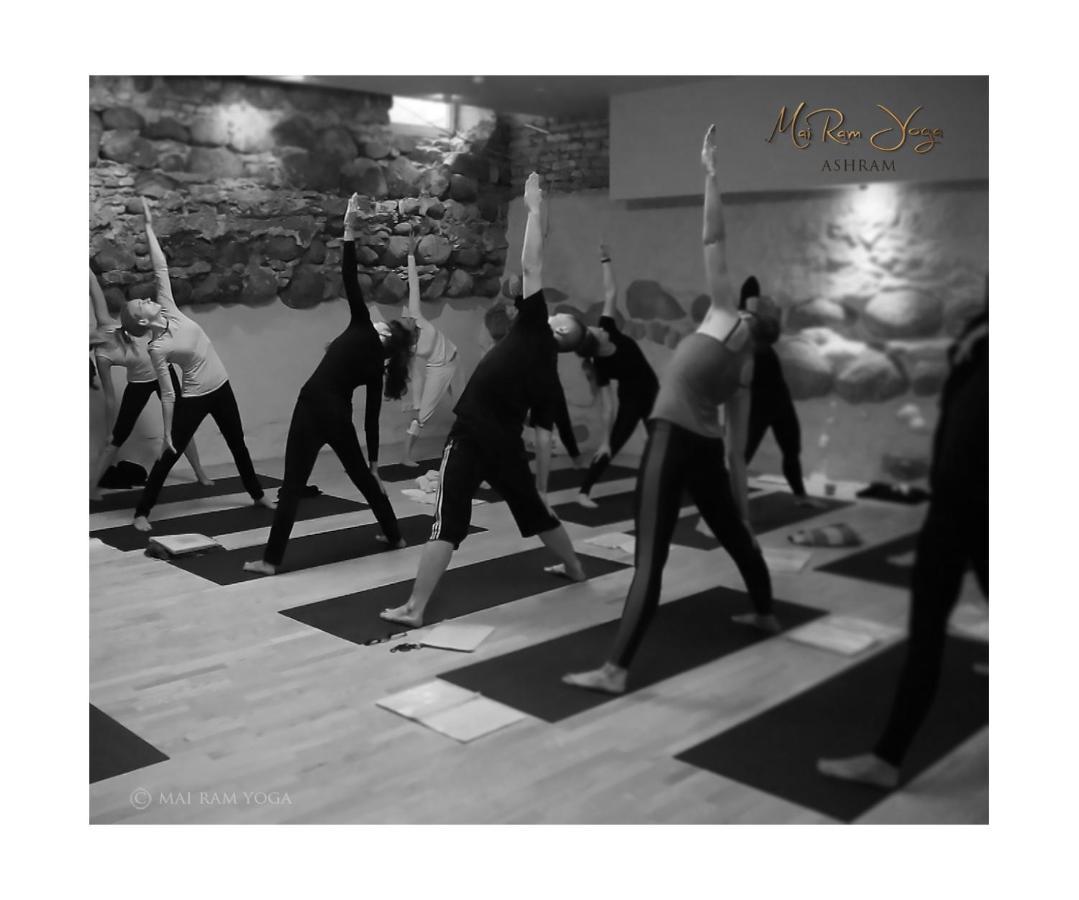 Bed and Breakfast Mai Ram Yoga House Вильнюс Экстерьер фото